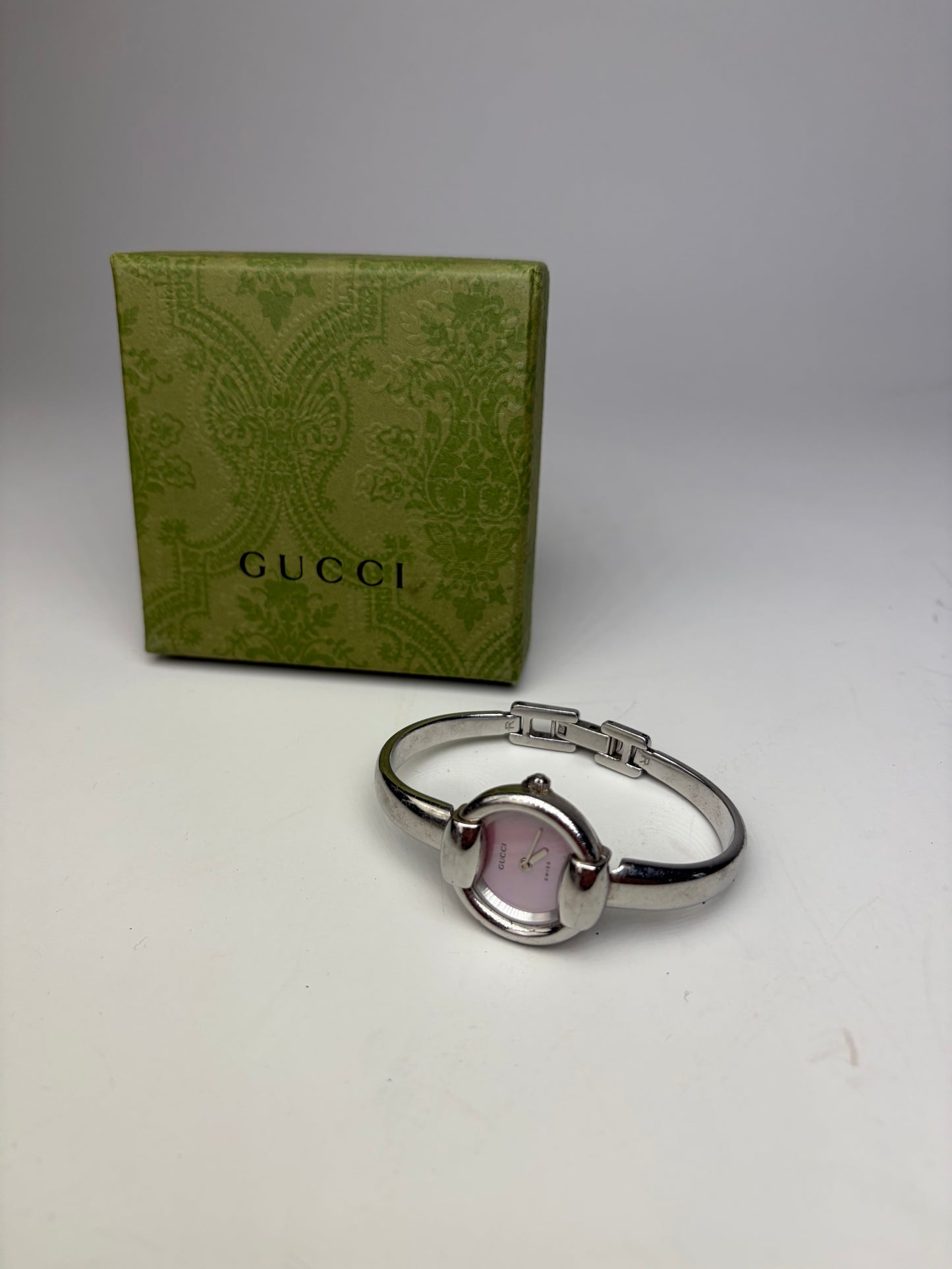 Vintage Gucci Stainless Steel Bracelet Watch Pink Dial Silver
