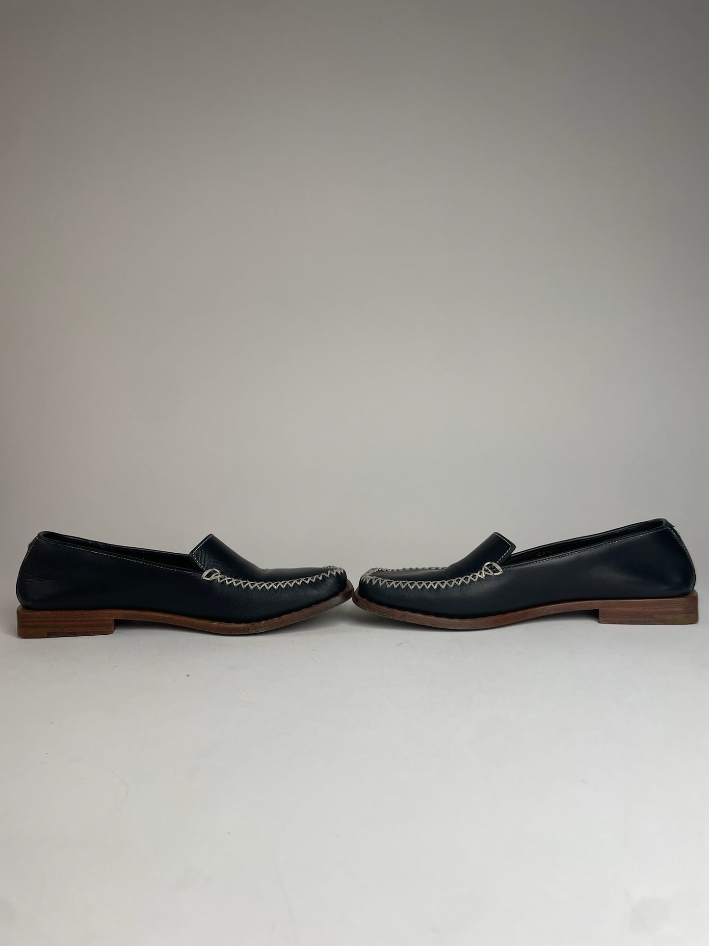 Vintage Louis Vuitton Leather Loafer Black EU35,5