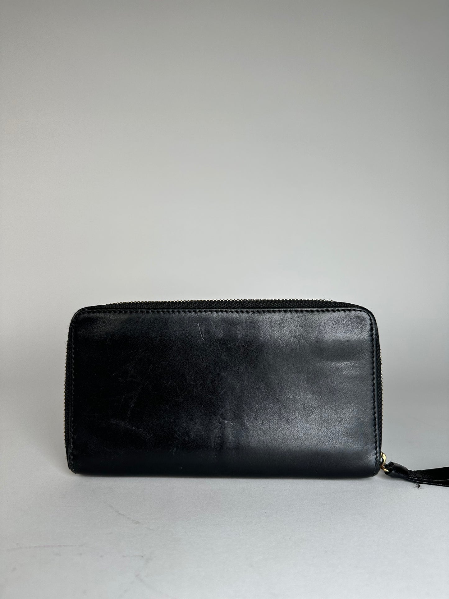 Vintage Givenchy Leather Zippy Wallet Black