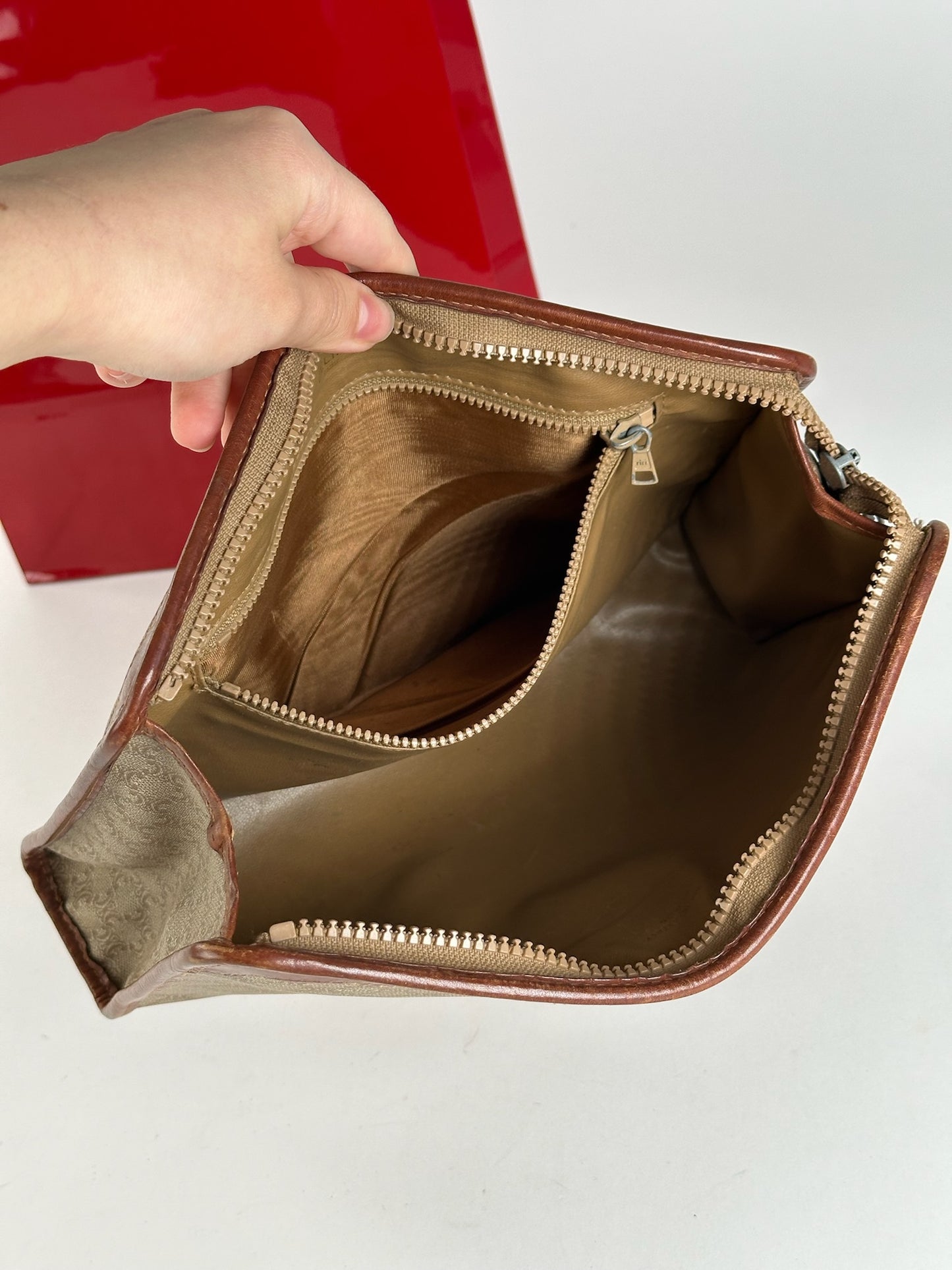 Pochette vintage en cuir noir Céline Paris