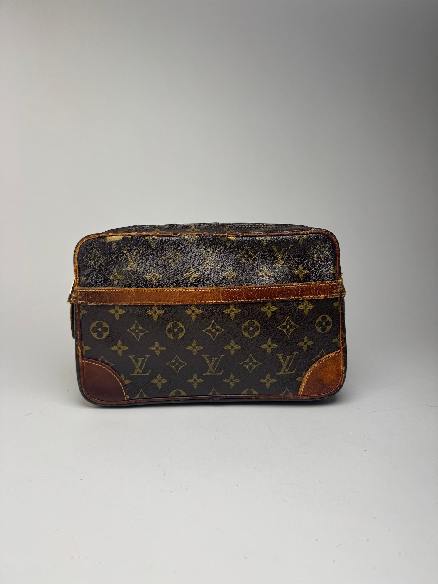 Pochette vintage Louis Vuitton en cuir Monogram marron