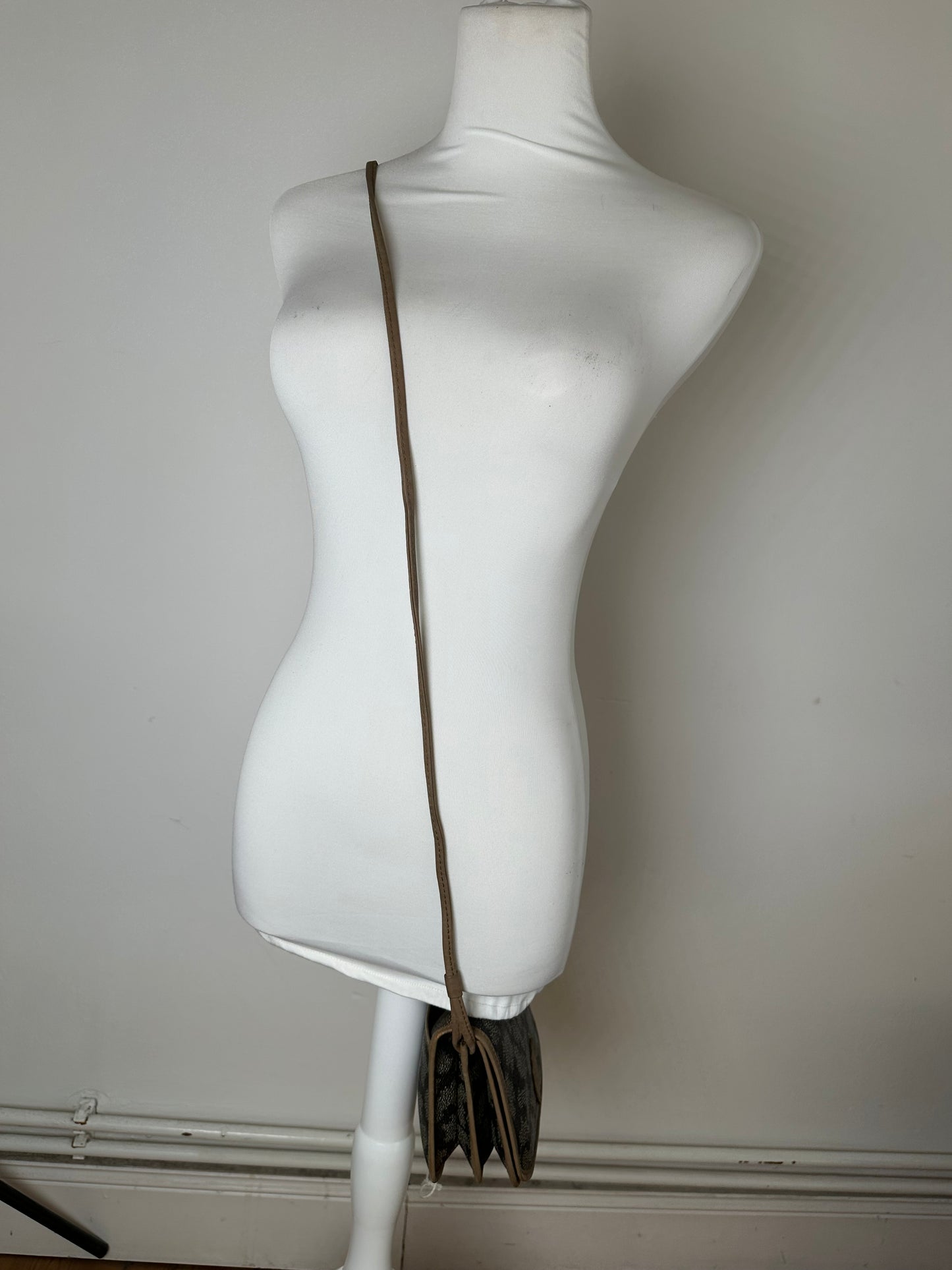 Vintage Yves Saint Laurent Textured Leather Shoulder Bag Brown Gray