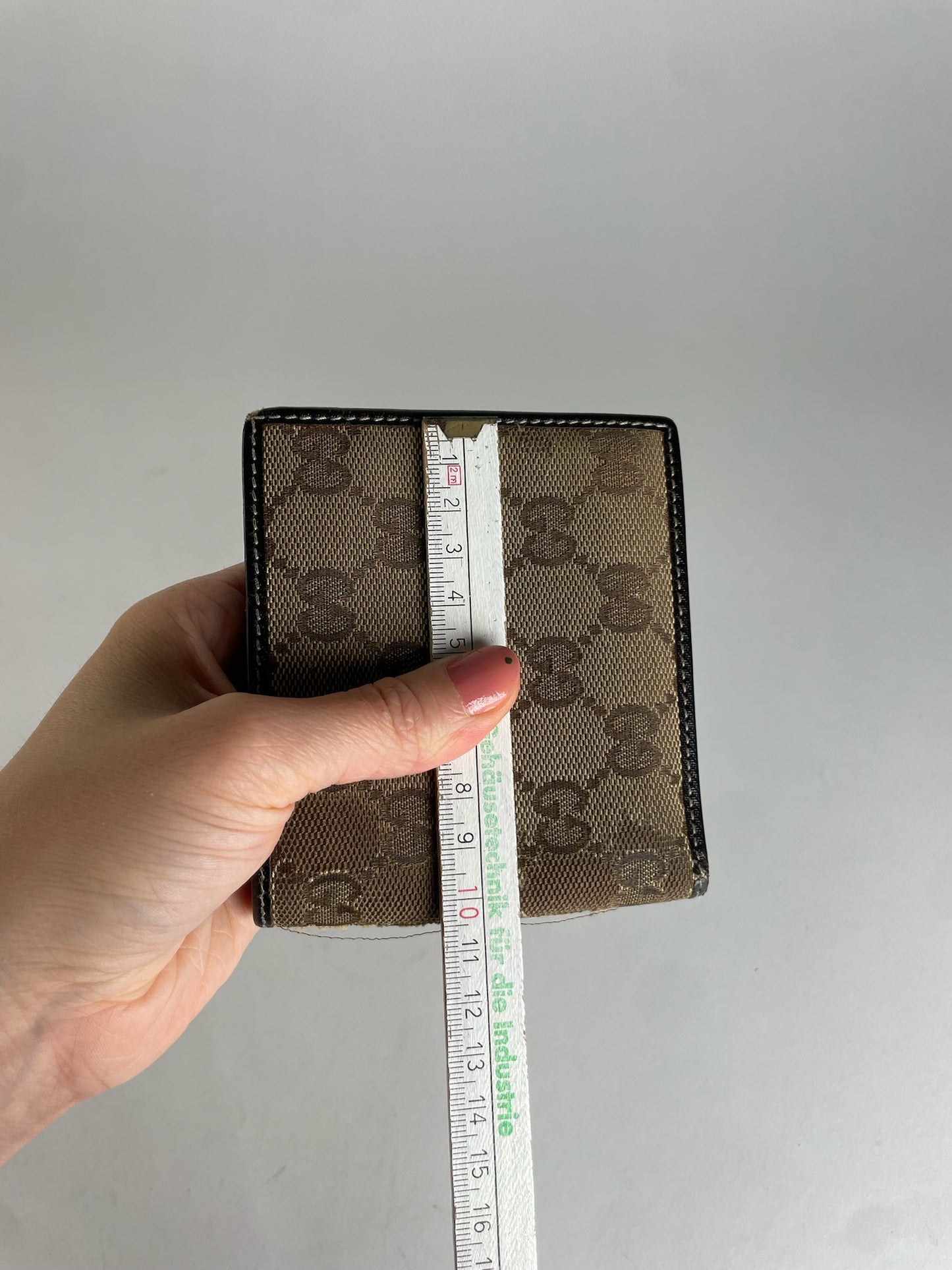 Vintage Gucci Monogram Flapable Leather Wallet Beige Brown