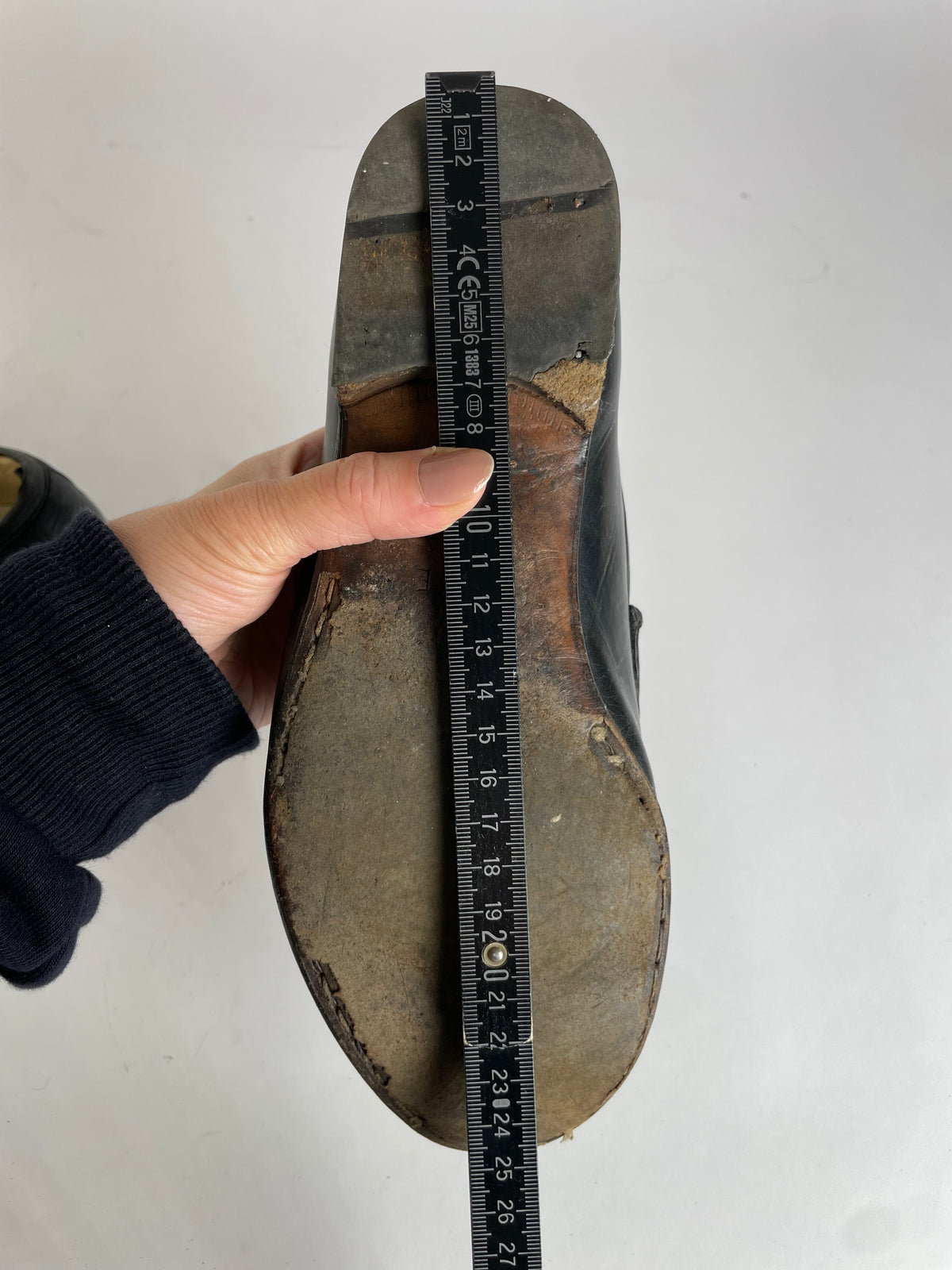 Vintage Gucci Men's Leather Horsebit Loafers Early 2000s Black EU41