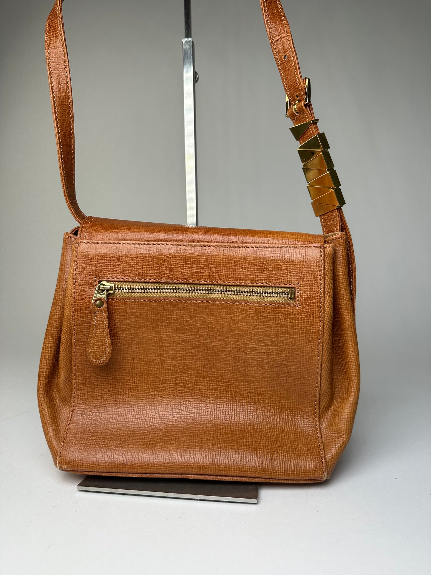 Vintage Courreges Textured Leather Shoulder Bag Tan Gold Y2K
