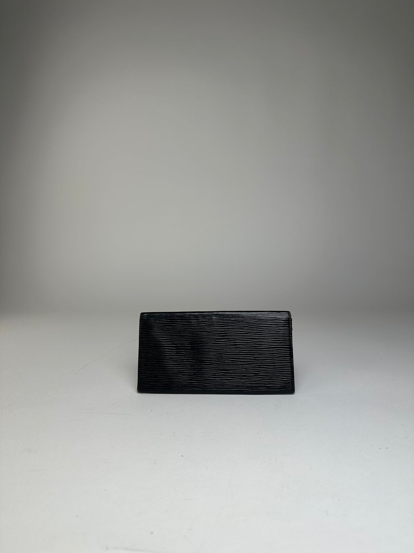 Vintage Louis Vuitton Epi Leather Wallet Y2K Black Silver