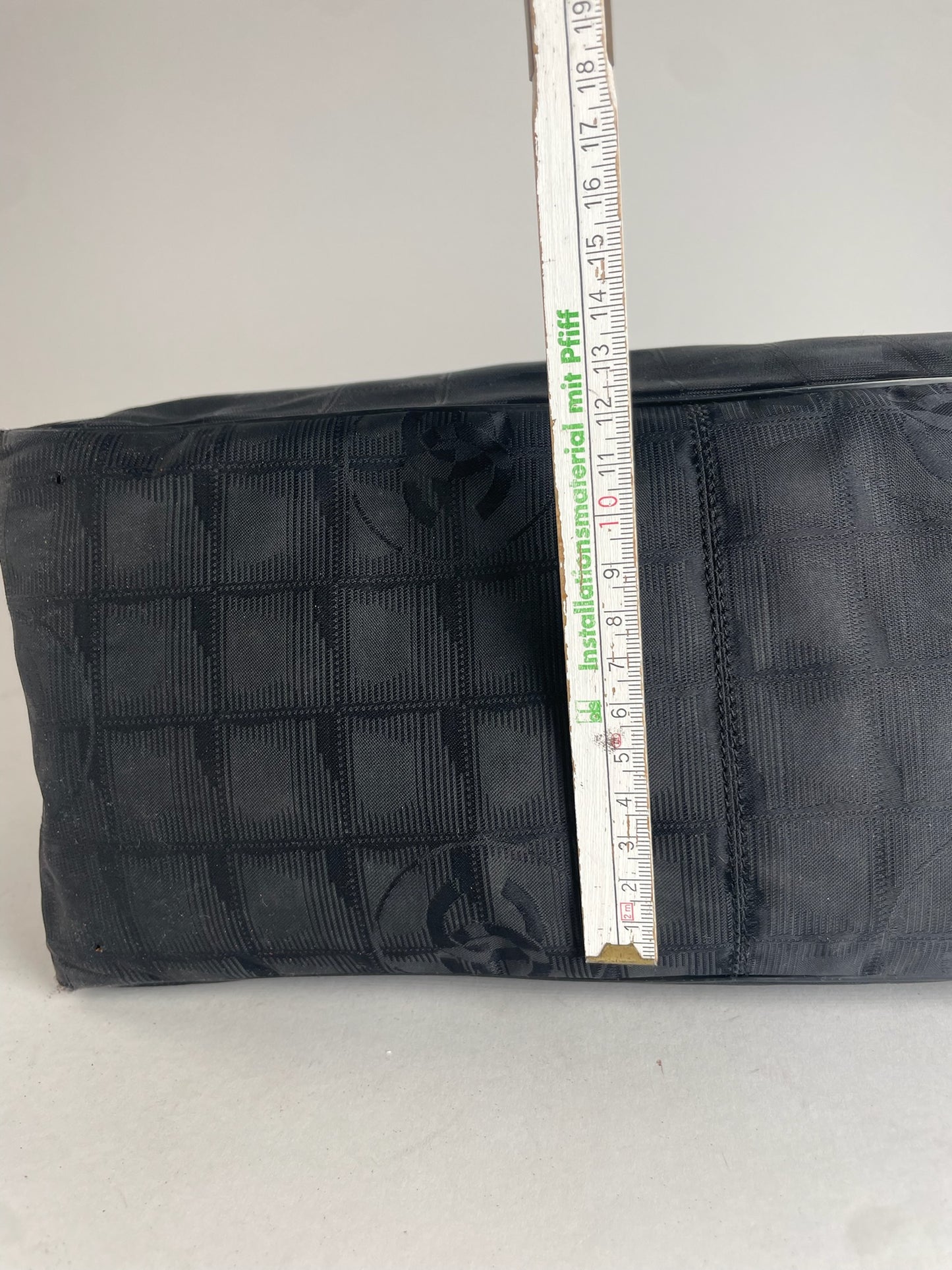 Vintage Chanel New Travel Line Tote bag Black