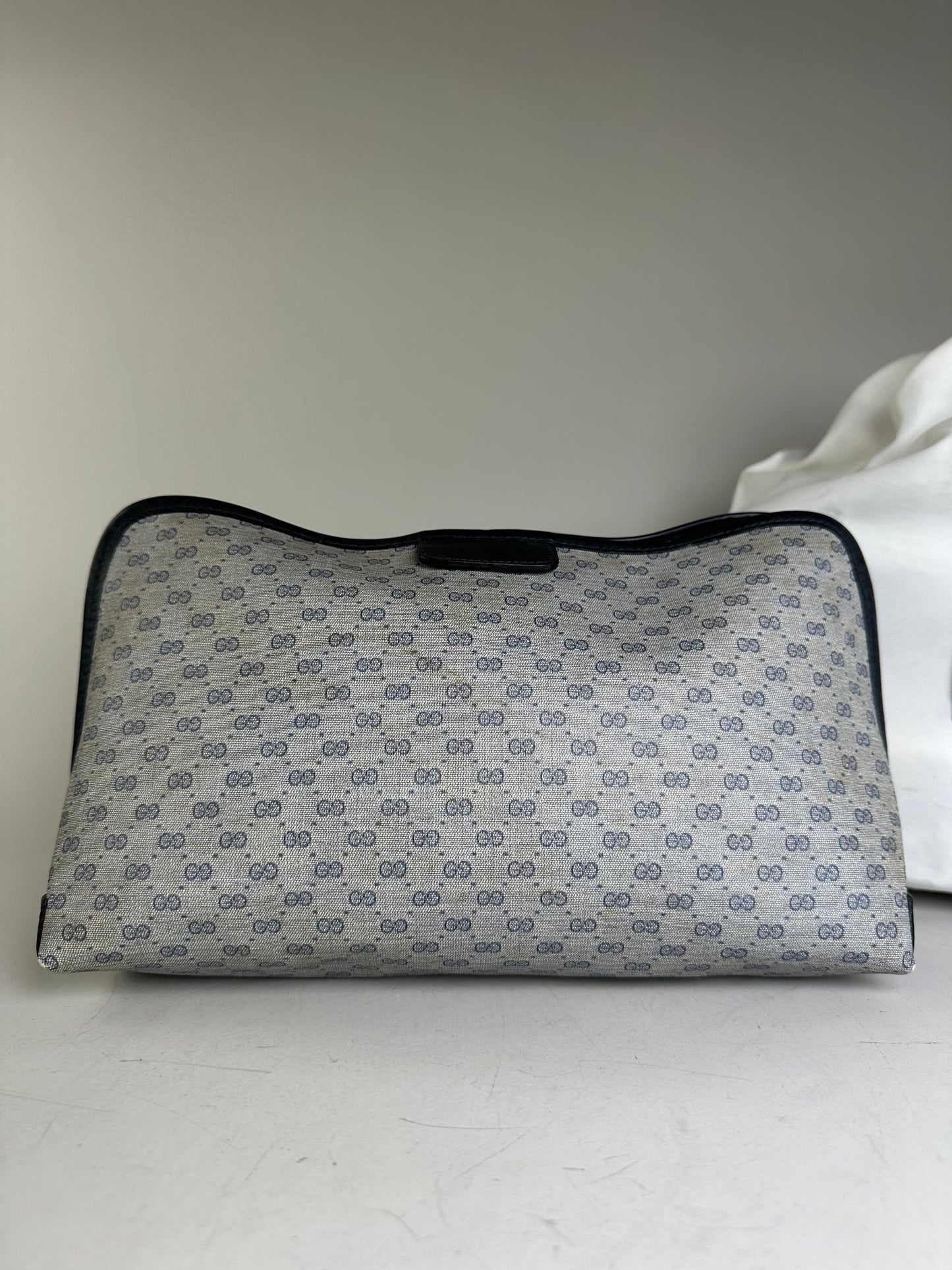 Vintage Gucci GG Supreme Cosmetic Bag Grey Navy