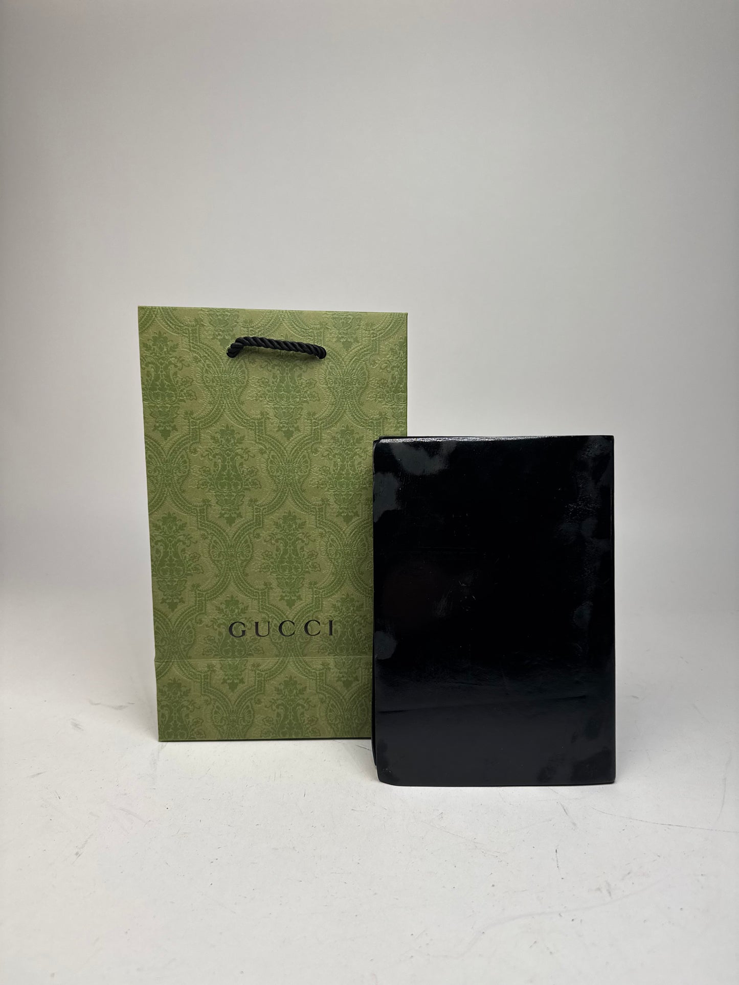 Vintage Gucci Patent Leather Organizer black