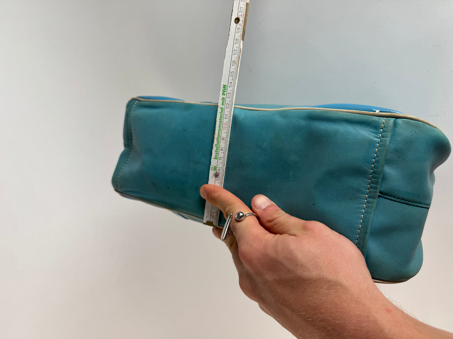 Sac bowling vintage en cuir Prada bleu