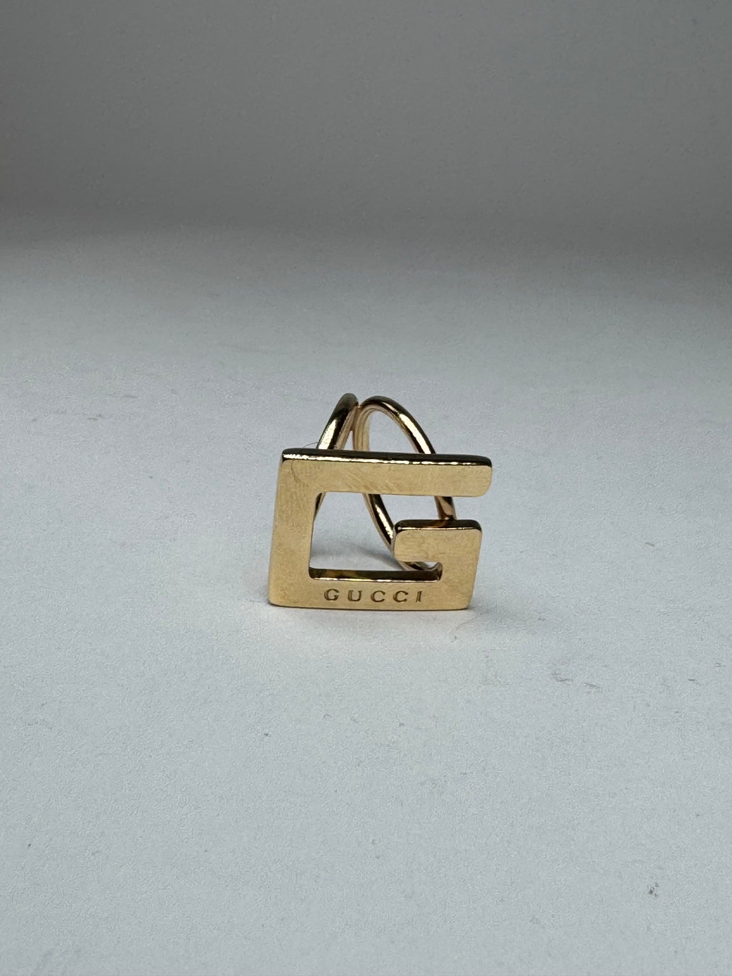 Bague Gucci G vintage en acier doré