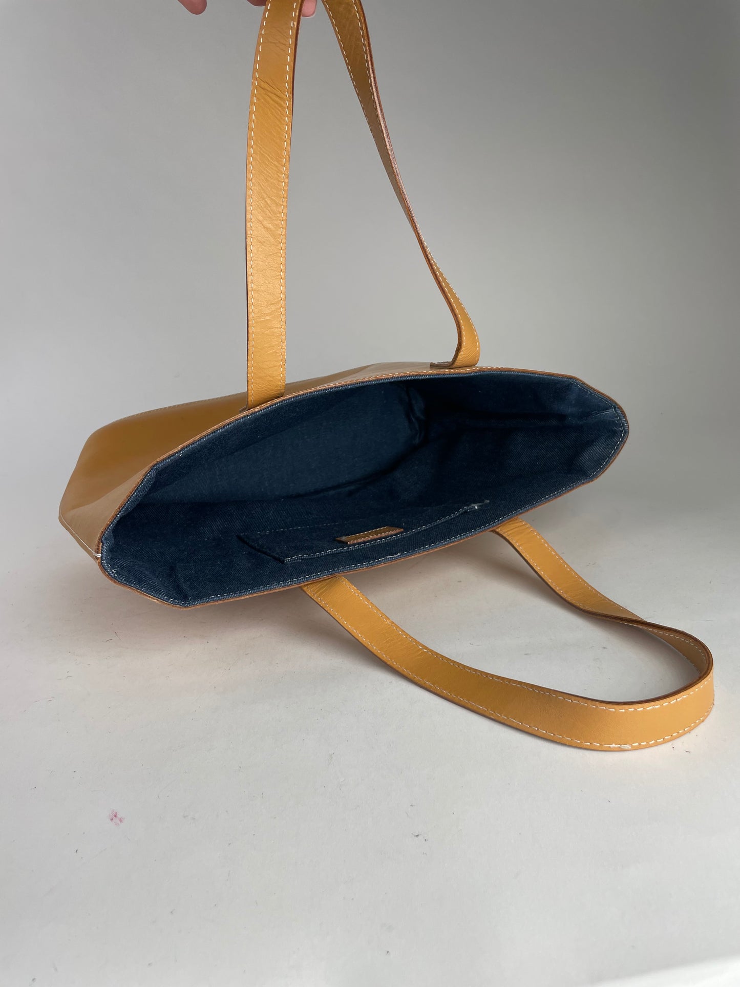 Vintage Courreges Paris Leather shopper Bag Kamel