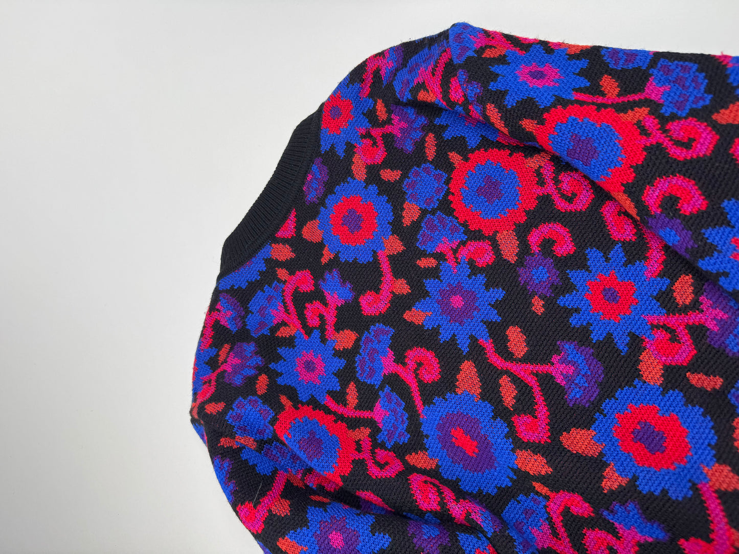 Vintage Yves Saint Laurent Wool Sweater Floral 38/M