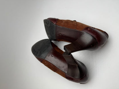 Vintage Gucci Horsebit Leather Pumps 38