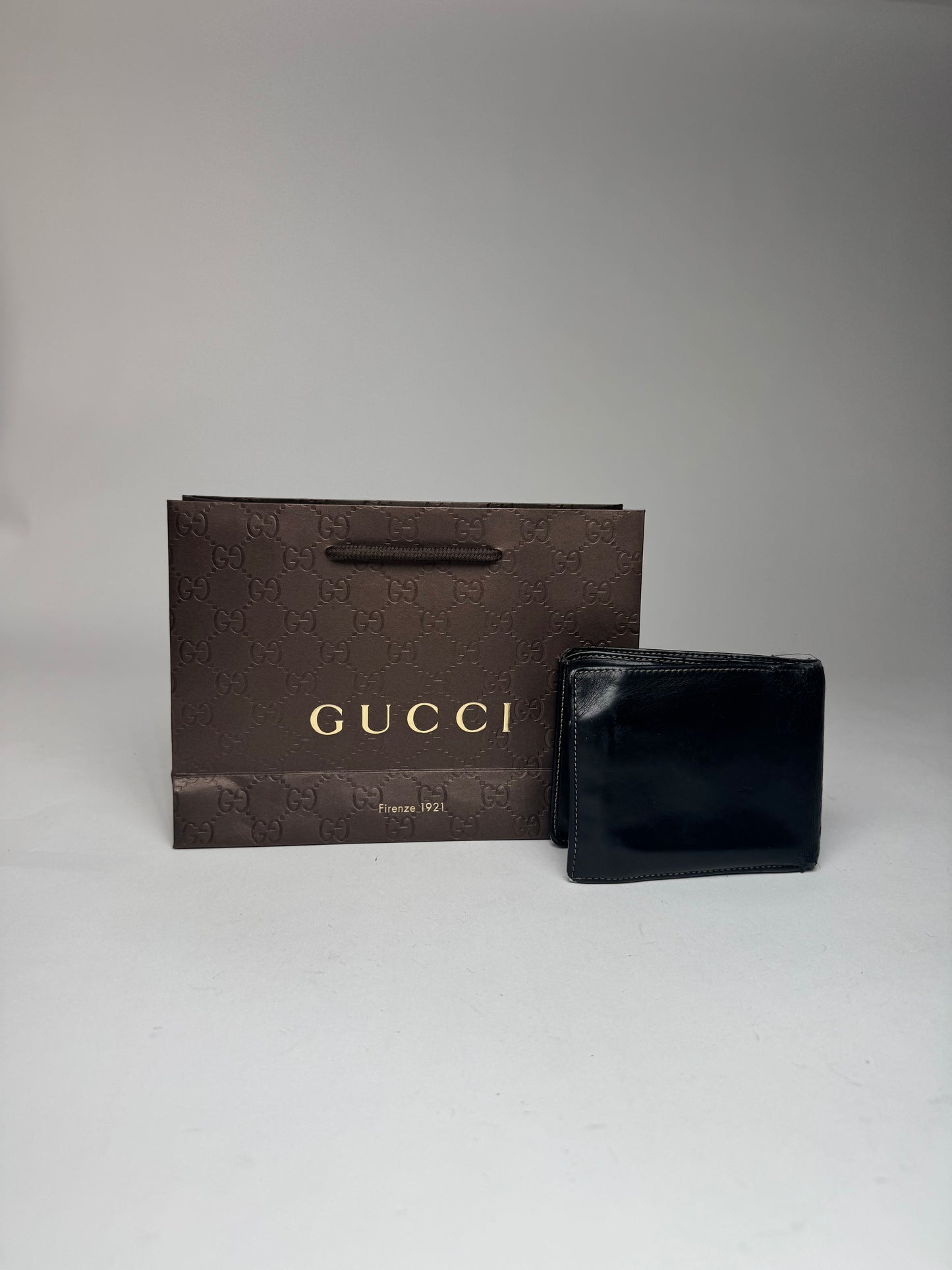 Vintage Gucci foldable Leather Wallet black