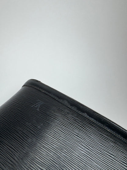 Vintage Louis Vuitton ALMA PM EPI Leather Bag Black