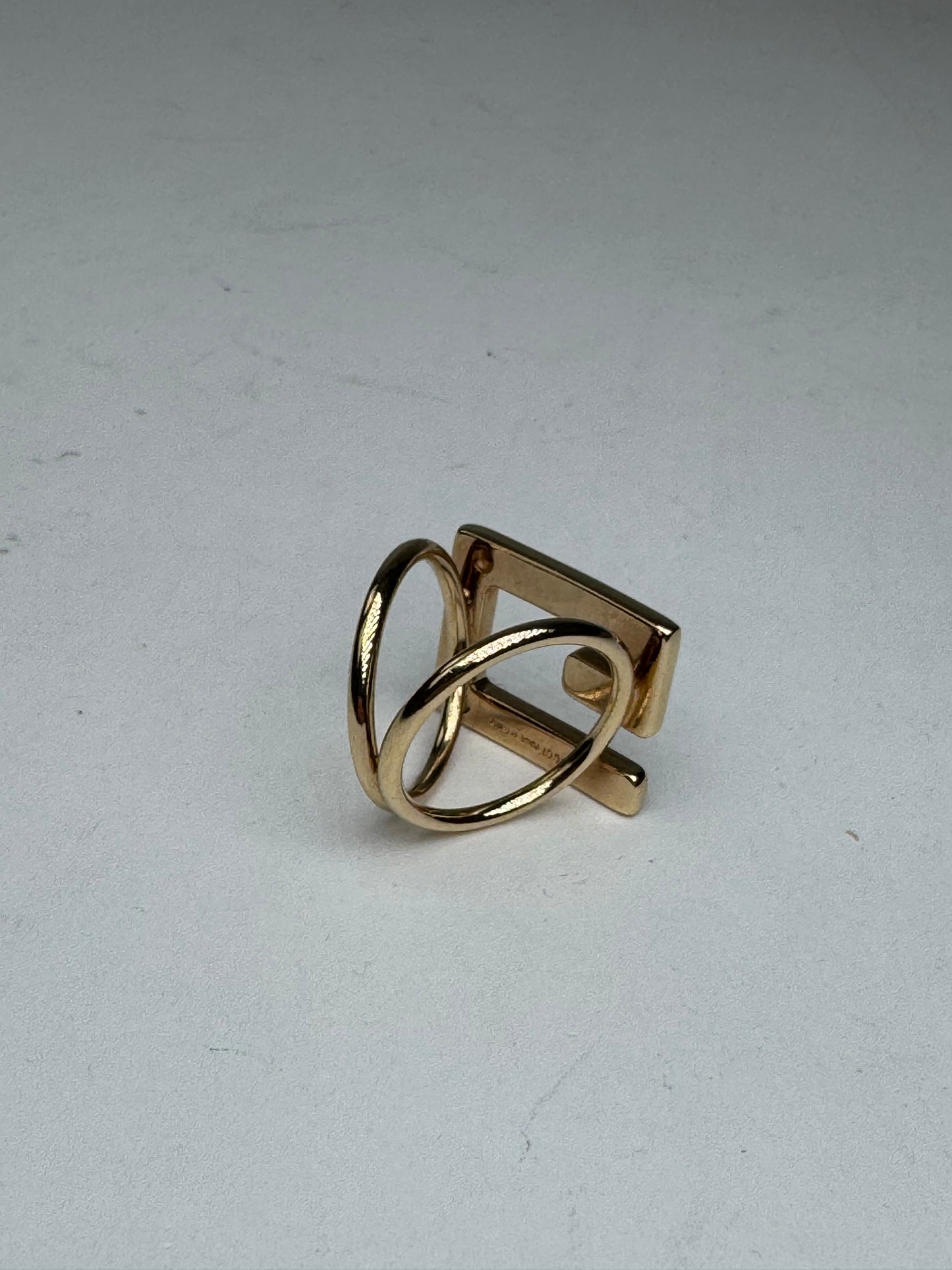 Bague Gucci G vintage en acier doré