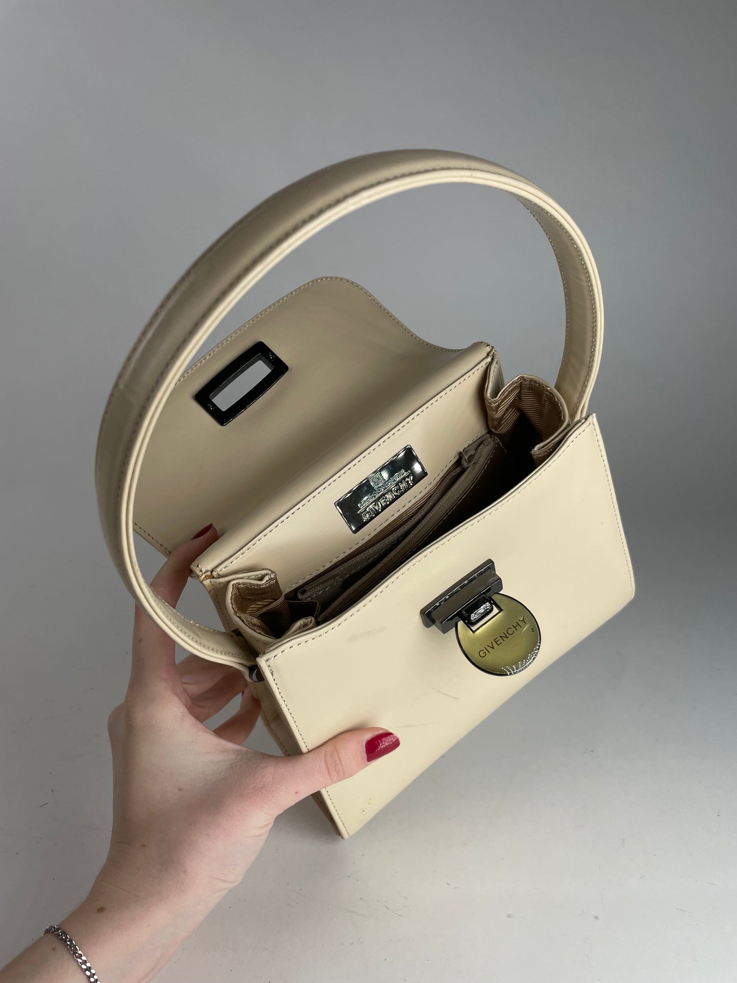 Vintage Givenchy Antigona Leather Bag beige