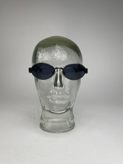 Vintage Fendi Roma Sunglasses Black / Green