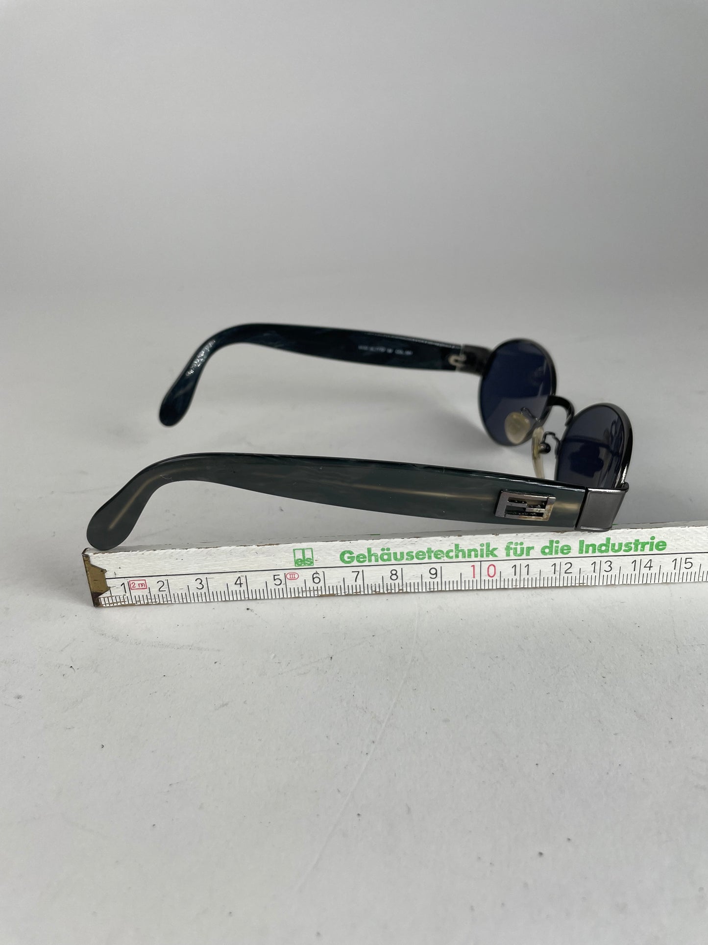 Vintage Fendi Roma Sunglasses Black / Green