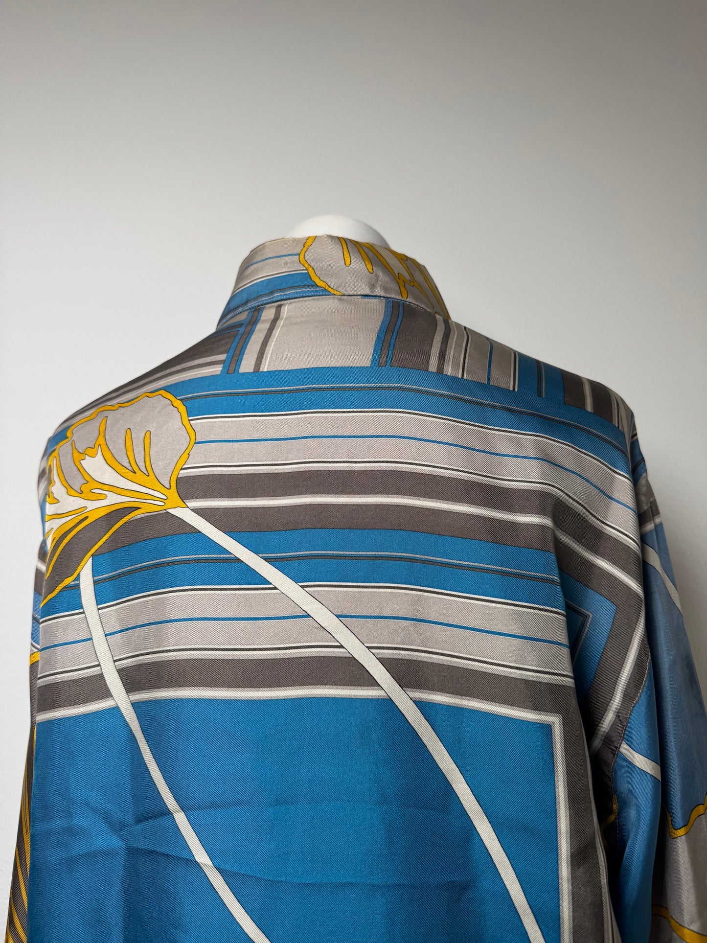 Vintage Gianni Versace Silk Shirt 52/L