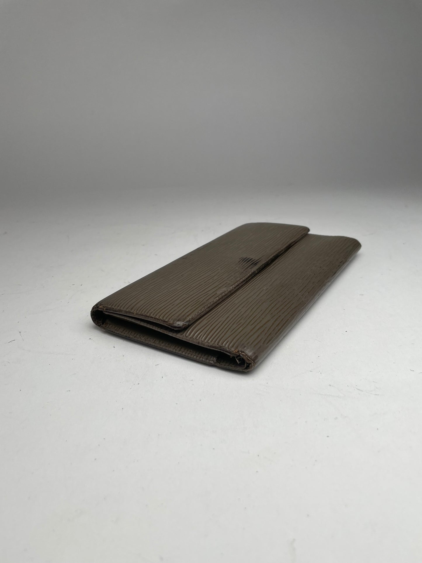 Vintage Louis Vuitton EPI leather kimono Wallet Grey/Brown