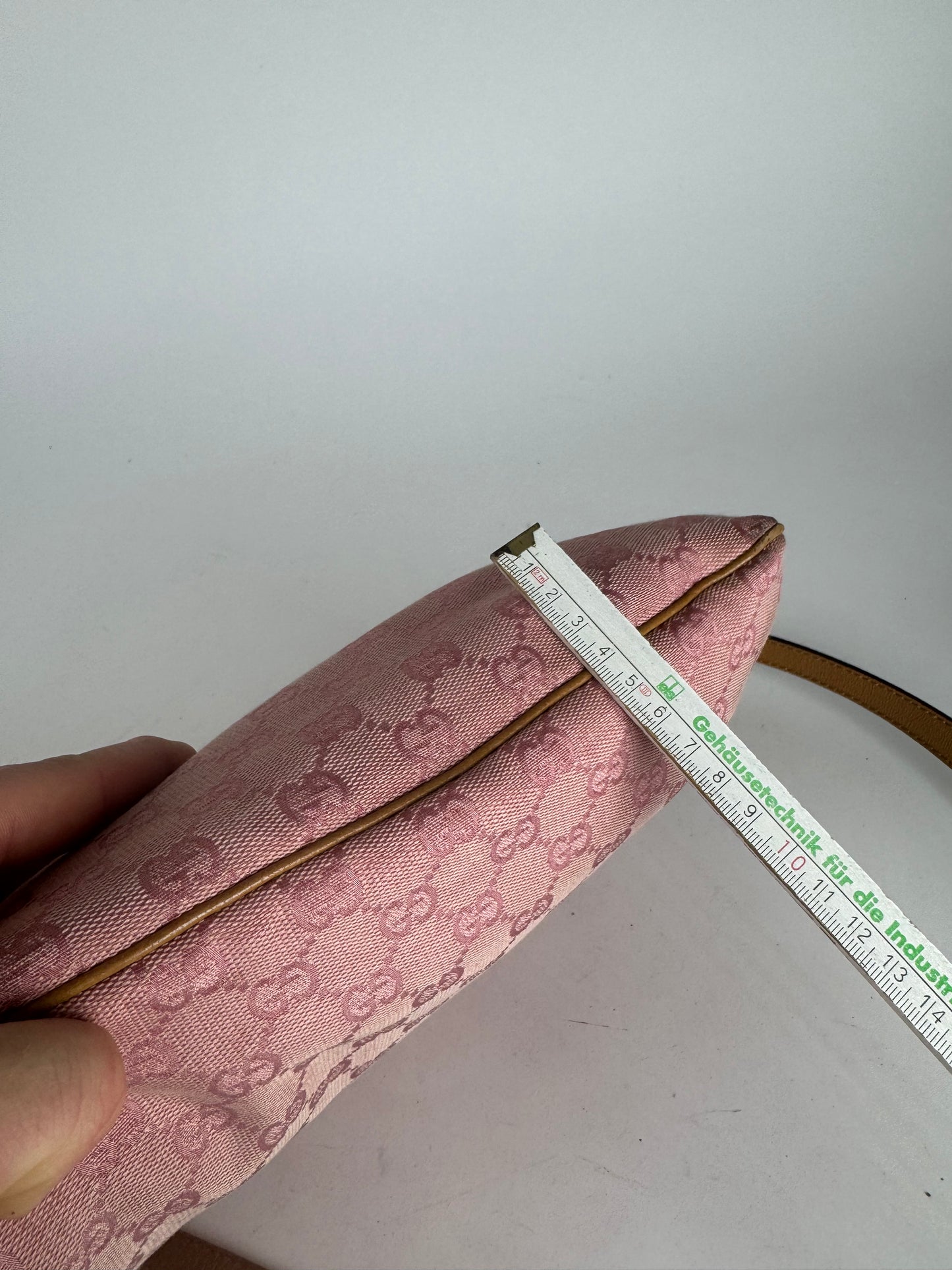 Vintage Gucci Monogram Shoulder Bag pink