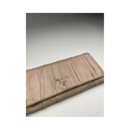 Prada Wallet image 3