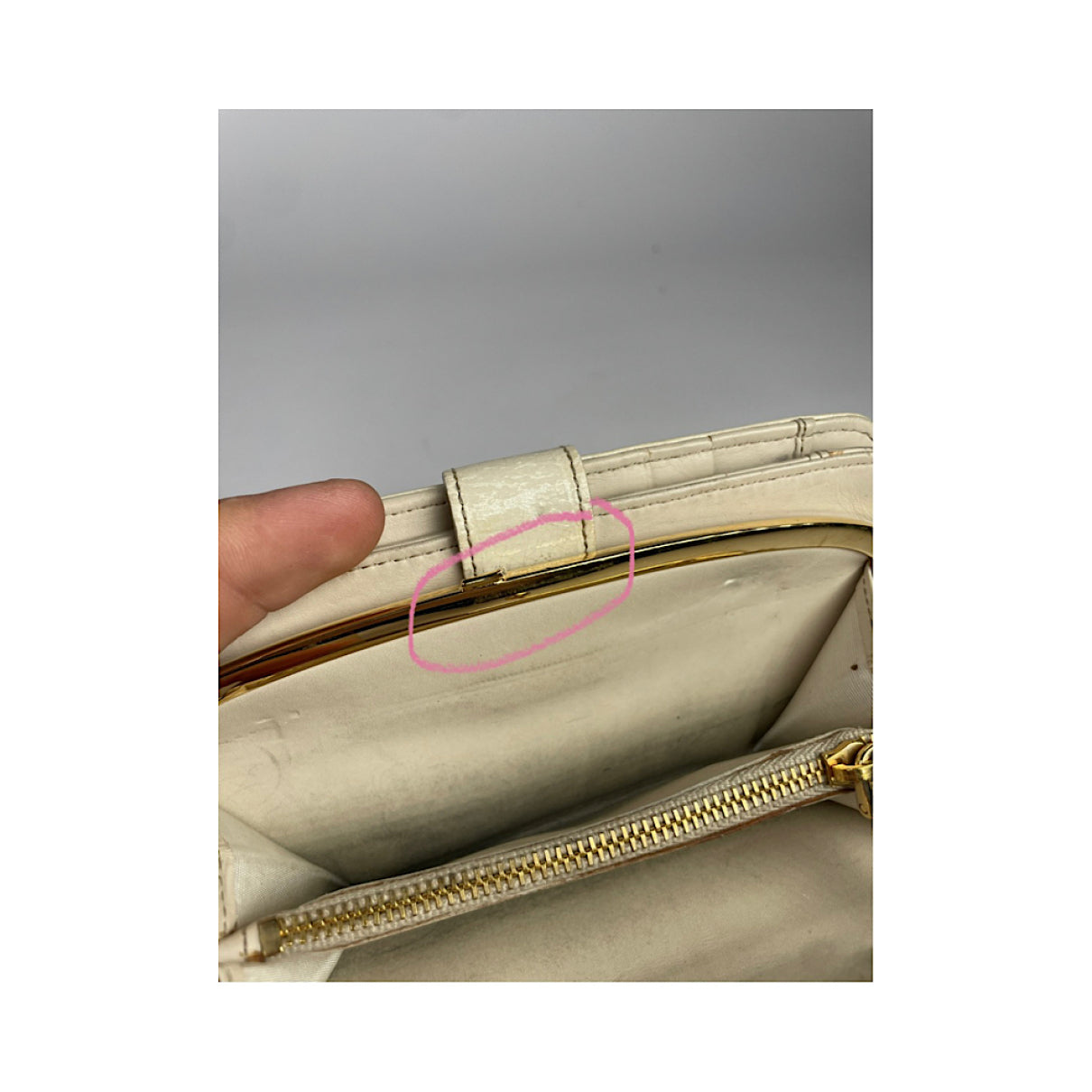 Miu Miu Wallet image 4