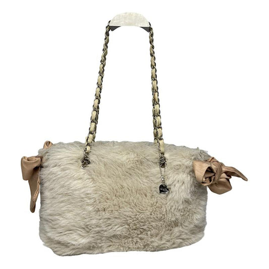 Samantha Thavasa Handbag image 1
