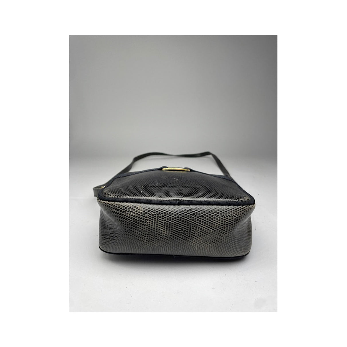 Salvatore Ferragamo Handbag image 4