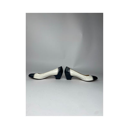 Salvatore Ferragamo Black Leather Heel image 3