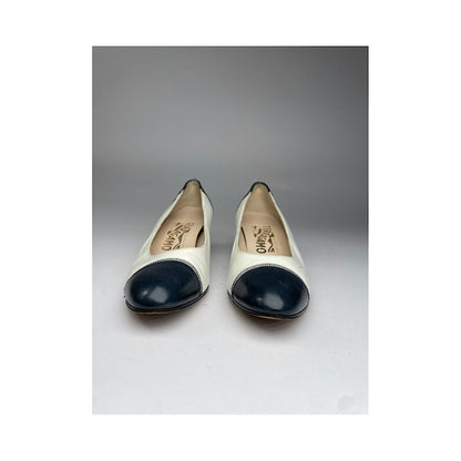 Salvatore Ferragamo Black Leather Heel image 5