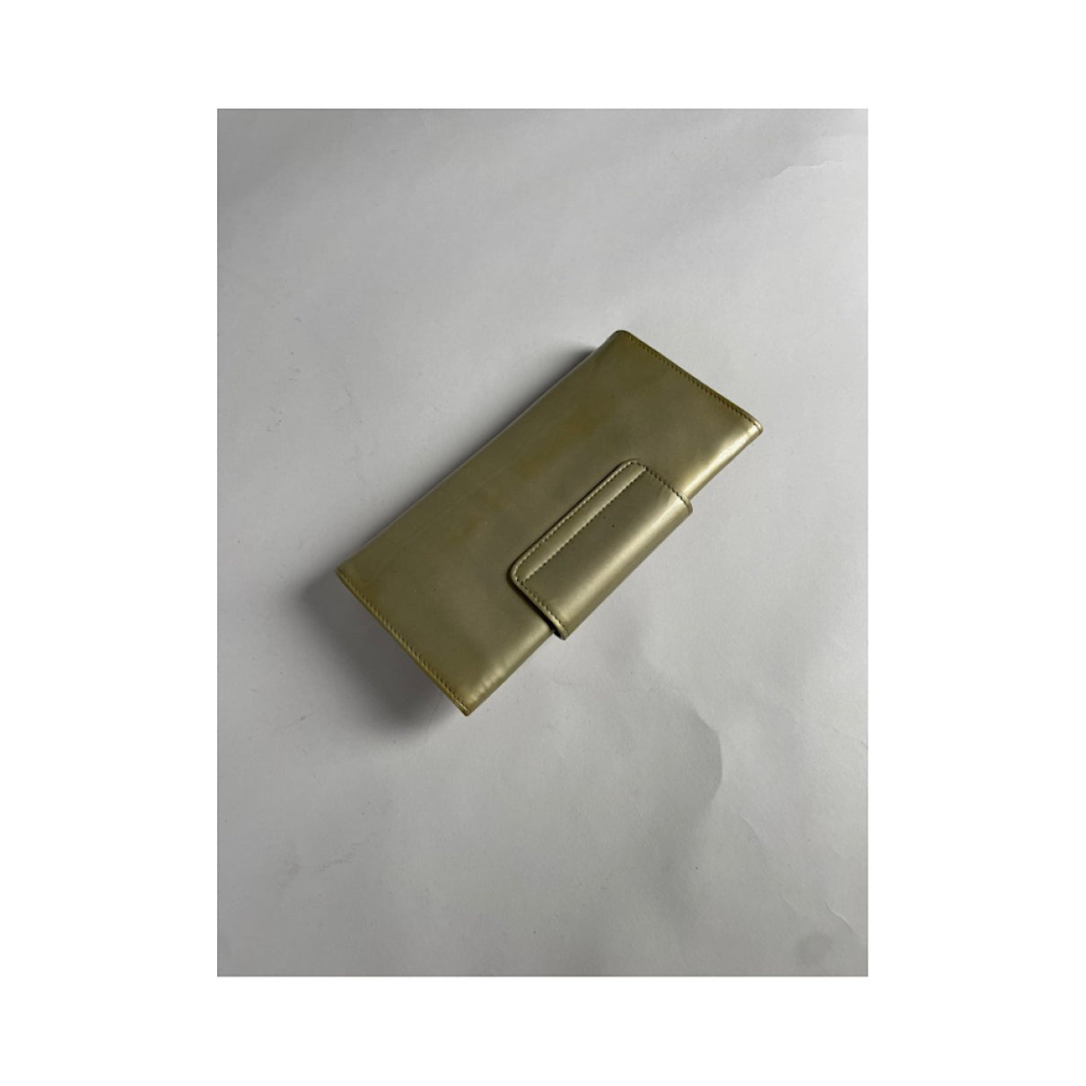 Salvatore Ferragamo Beige Patent Leather Wallet image 2