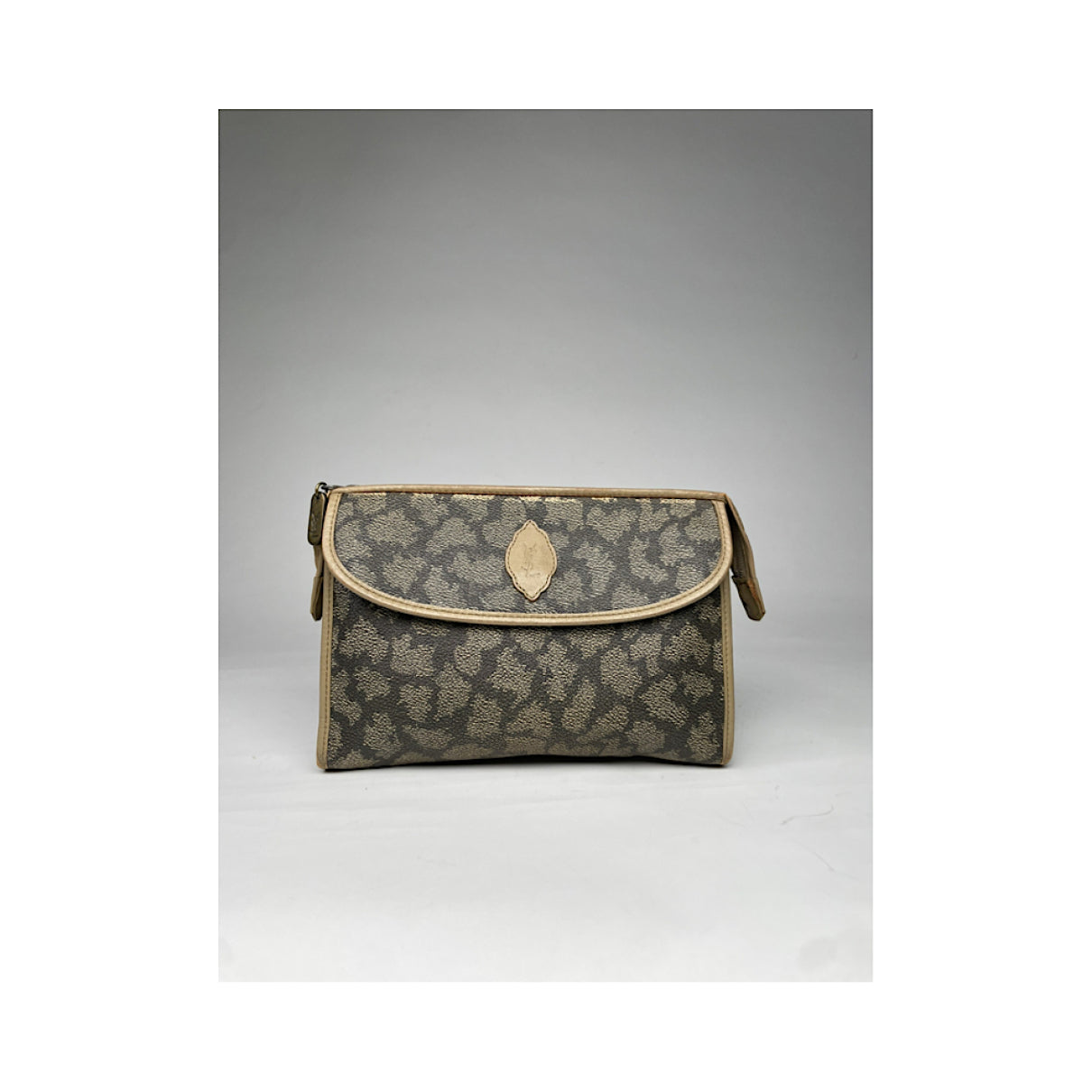 Yves Saint Laurent Clutch Bag image 2