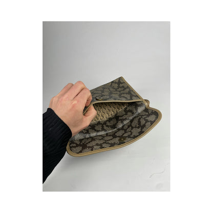 Yves Saint Laurent Clutch Bag image 4