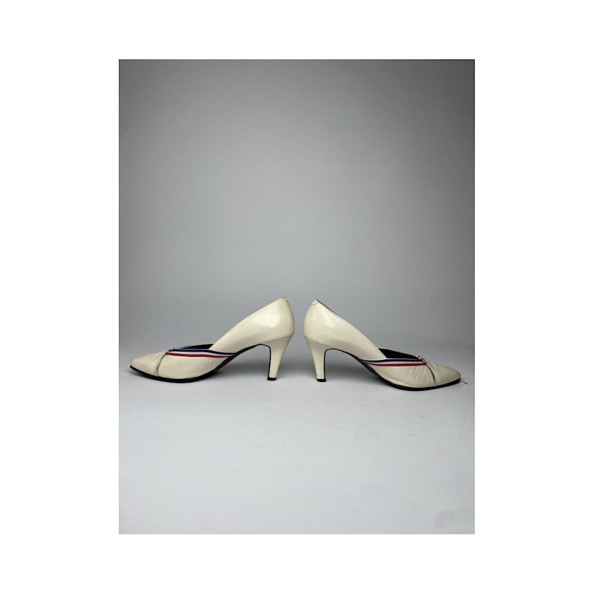 Yves Saint Laurent White Leather Heel image 3