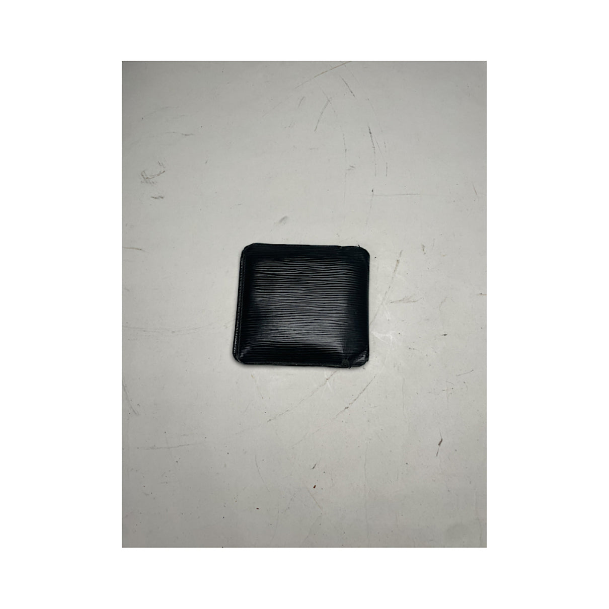 Louis Vuitton Purse image 4