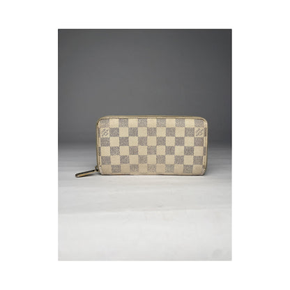 Louis Vuitton Zippy Wallet image 3