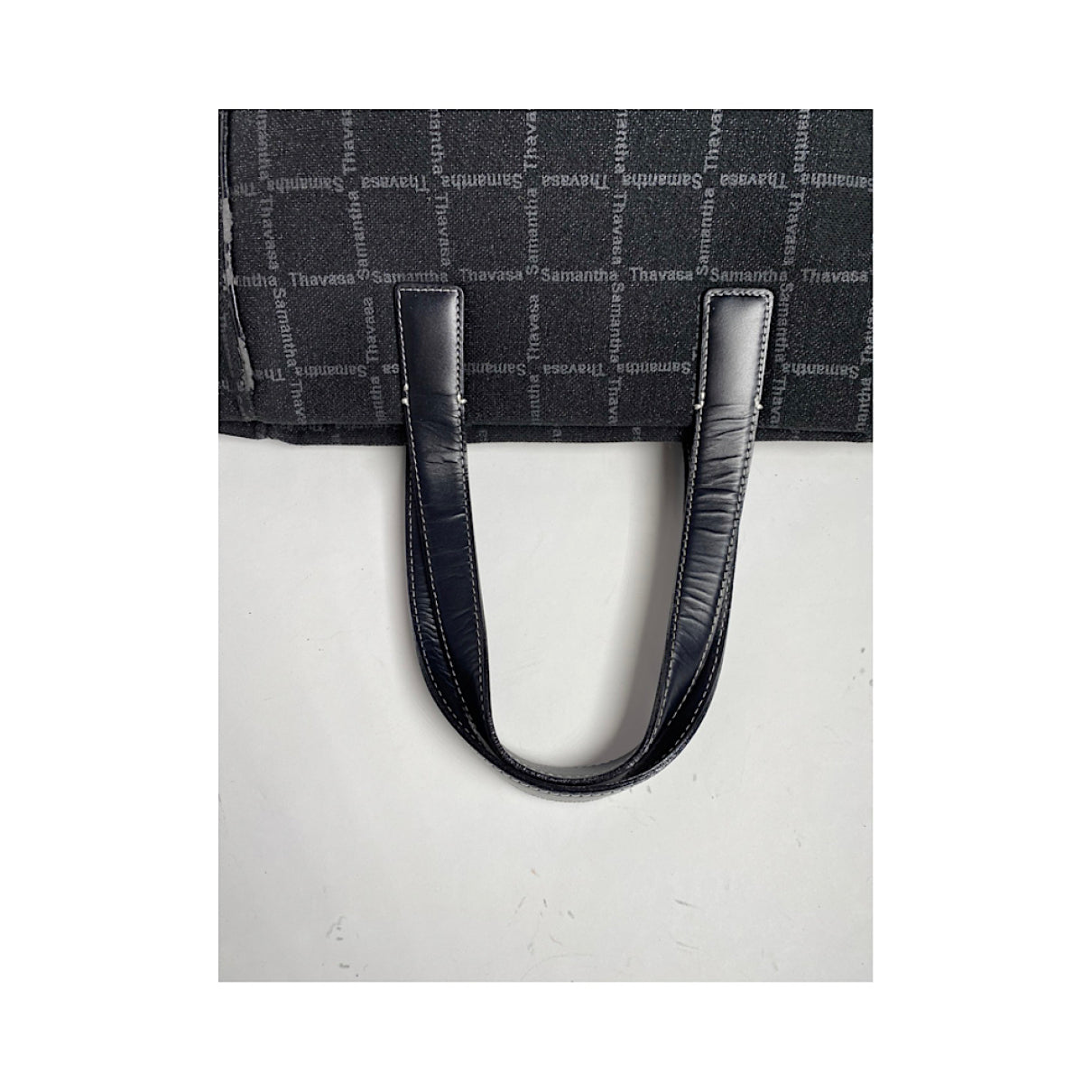 Samantha Thavasa Handbag image 2