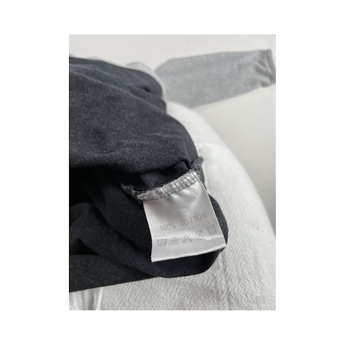 Yves Saint Laurent Black Cotton Knitwear & Sweatshirt image 2