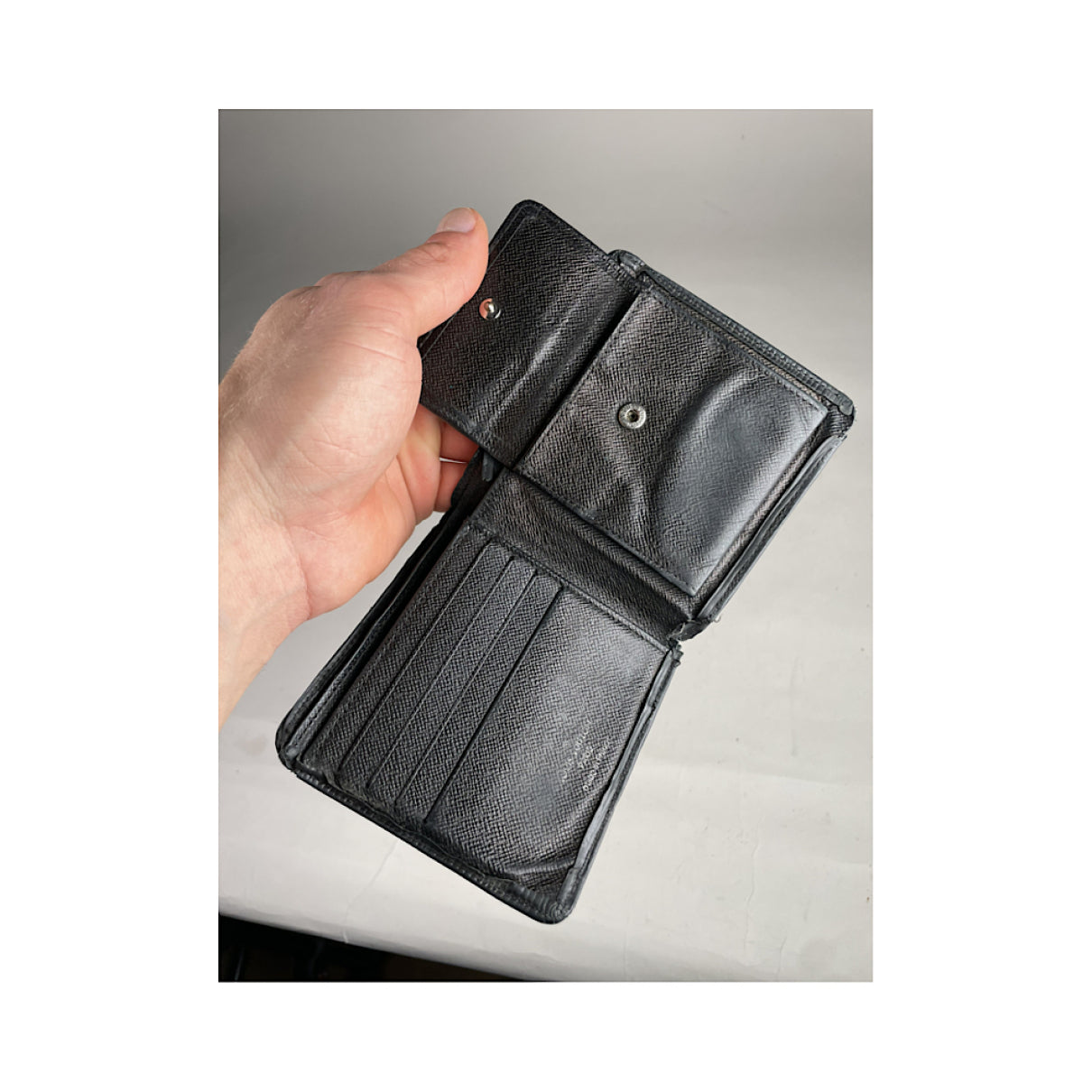 Louis Vuitton Black Leather Purse image 5