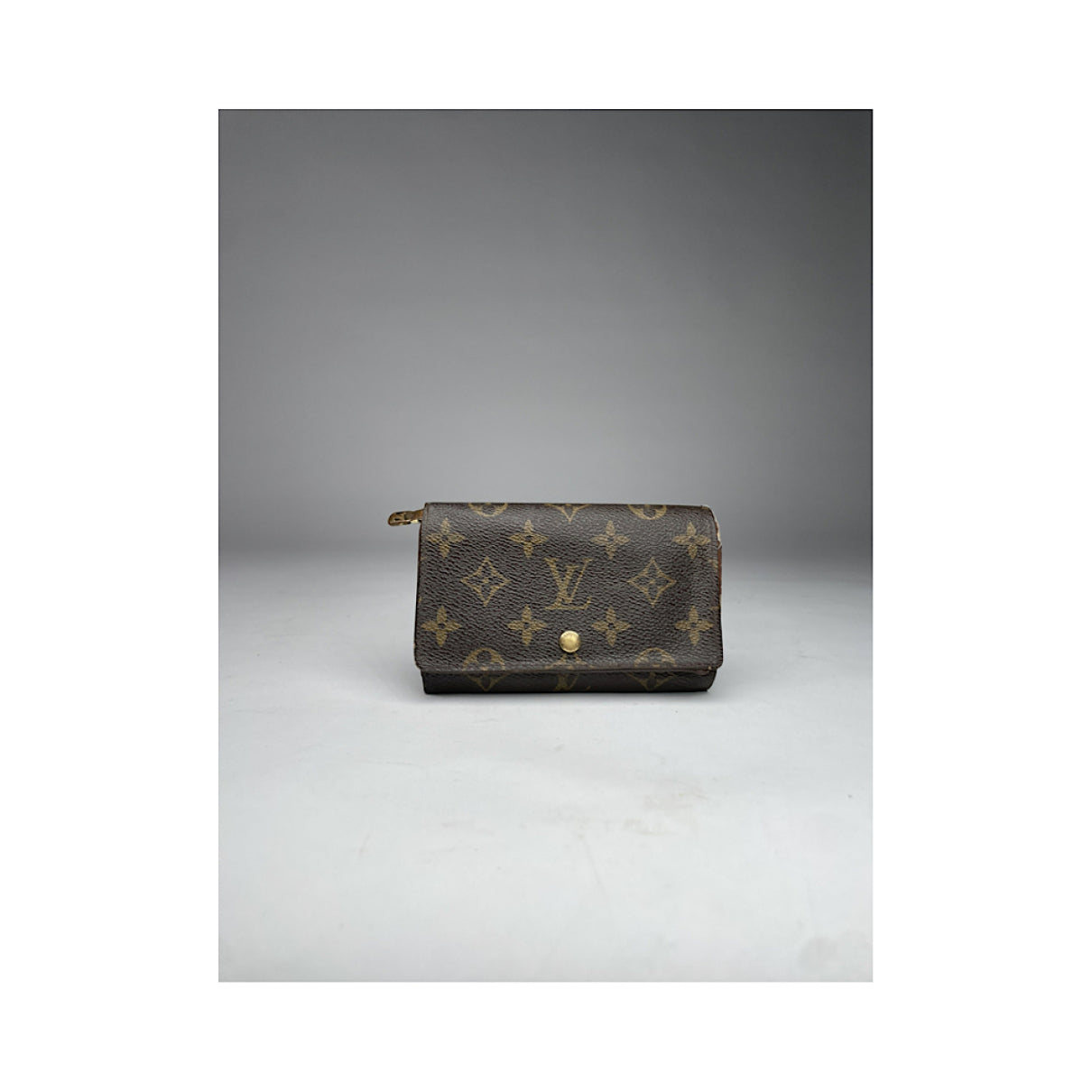 Louis Vuitton Iris Wallet image 2
