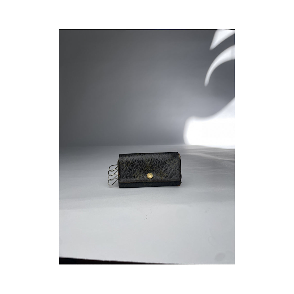 Louis Vuitton Lockme Purse image 2