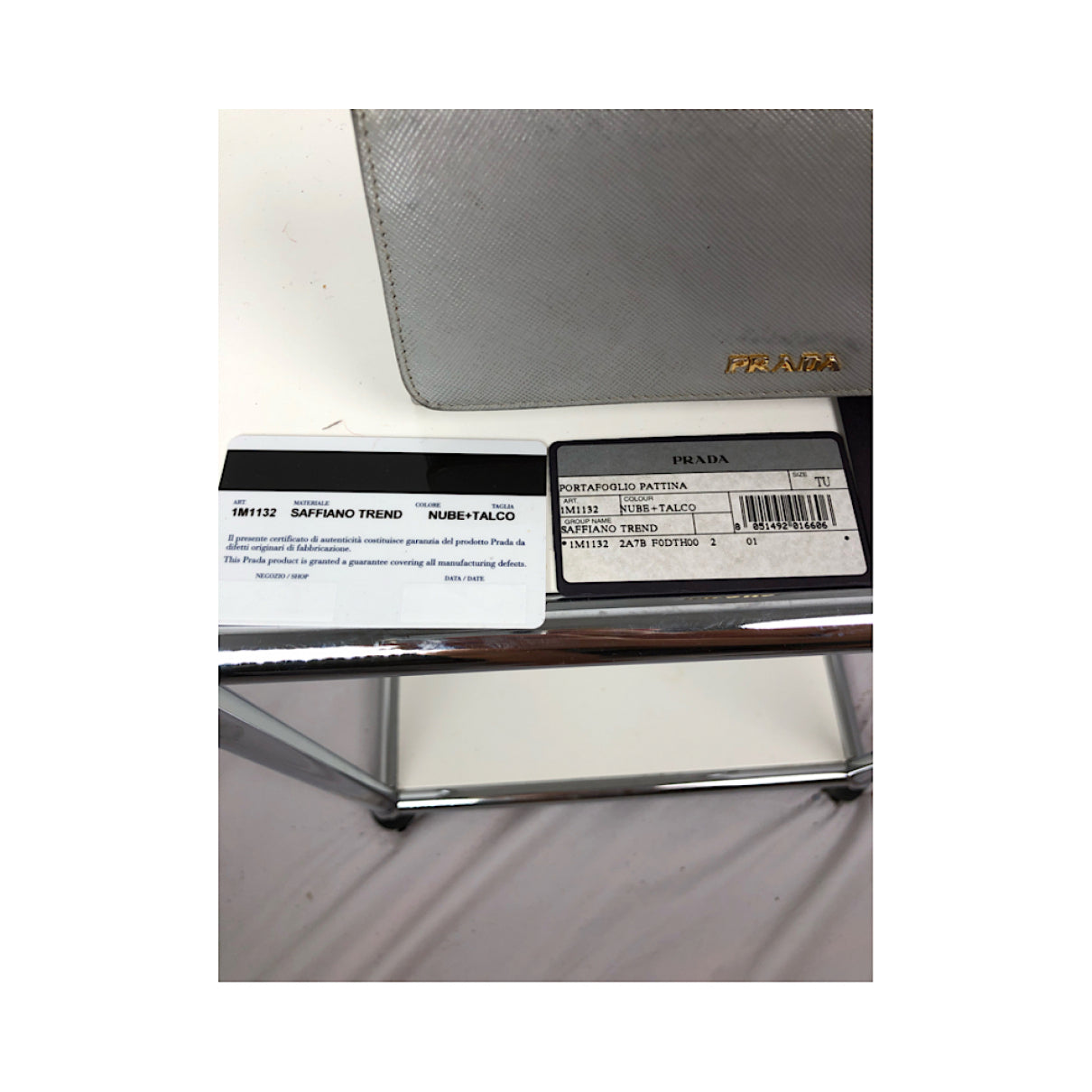 Prada Wallet image 5