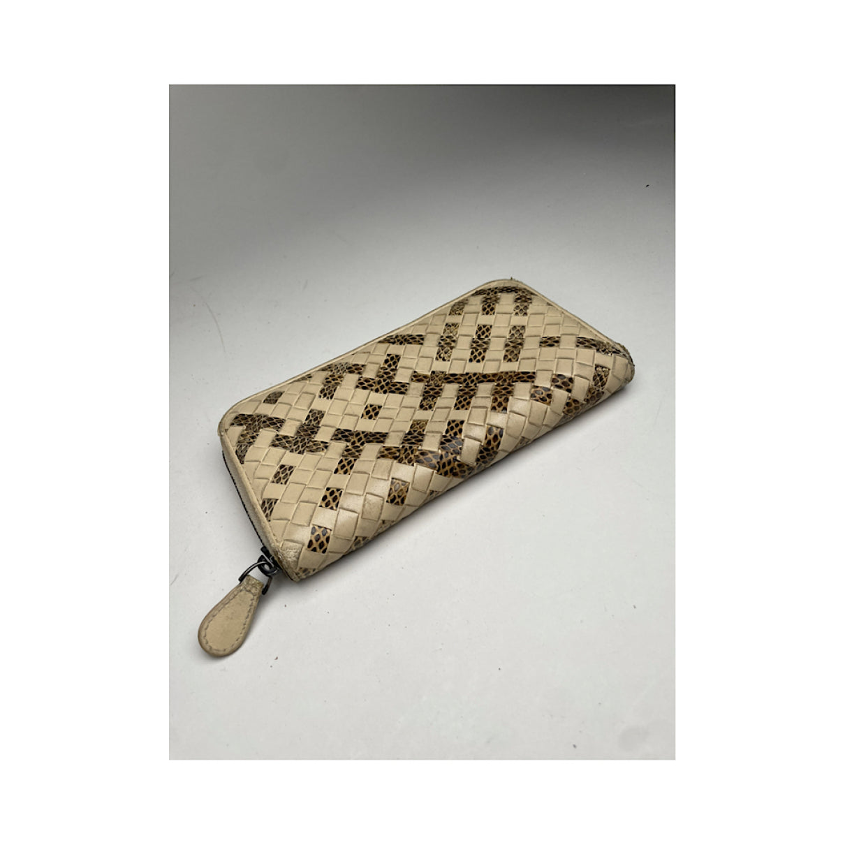 Bottega Veneta Intrecciato Wallet image 5