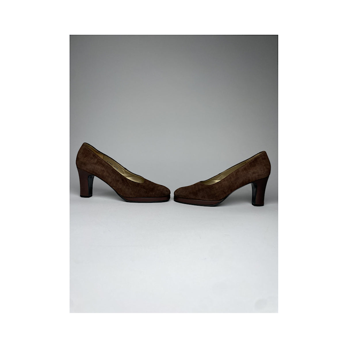 Yves Saint Laurent Brown Leather Heel image 2