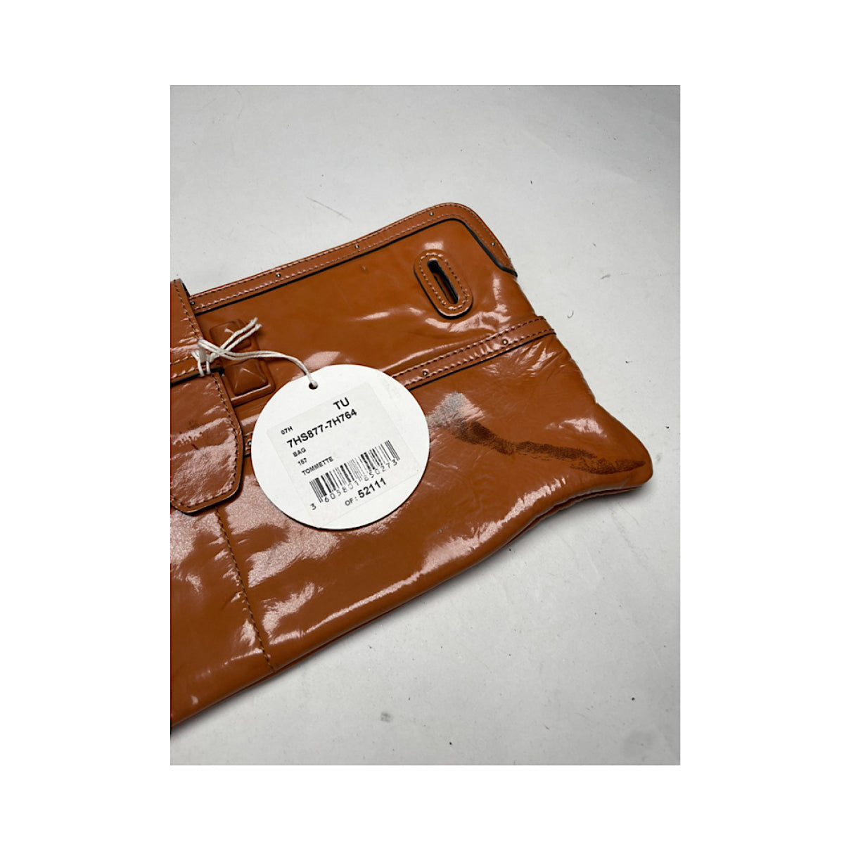 Chloé Orange Patent Leather Clutch Bag image 3