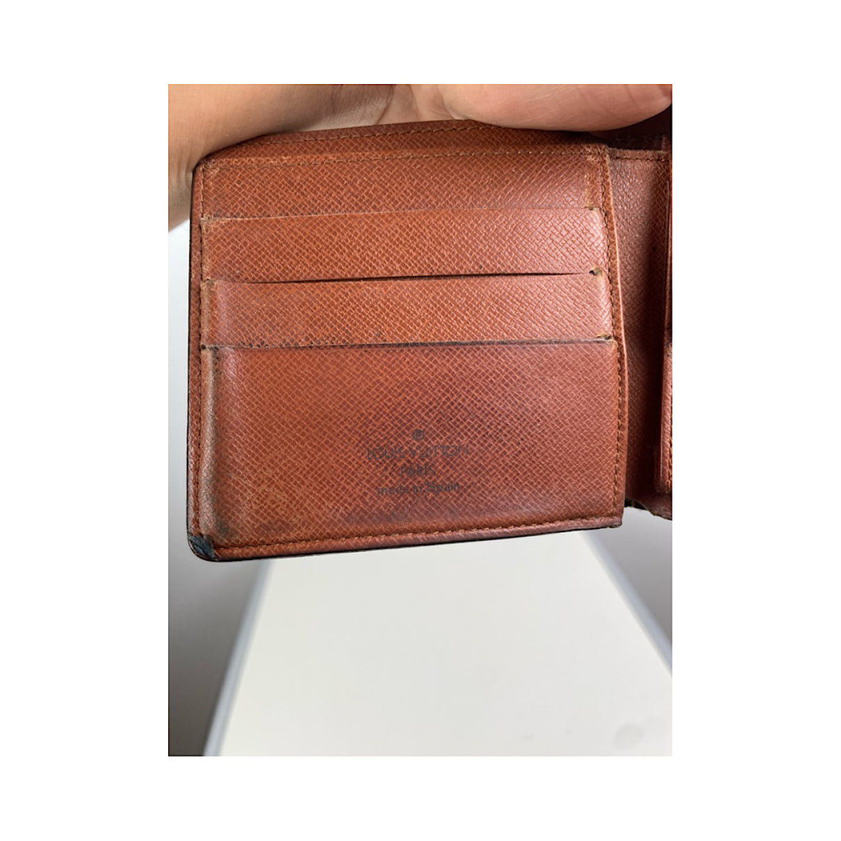 Louis Vuitton Purse image 5