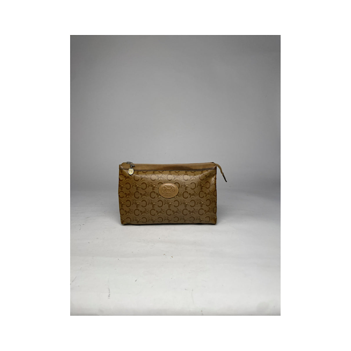 Celine Triomphe Vintage Clutch Bag image 2